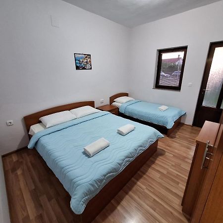 Studio Apartments Oleg Ohrid Ngoại thất bức ảnh